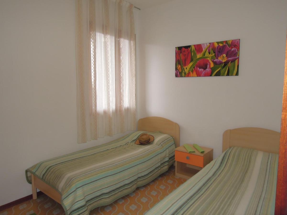 Villa Mery Бибионе Экстерьер фото