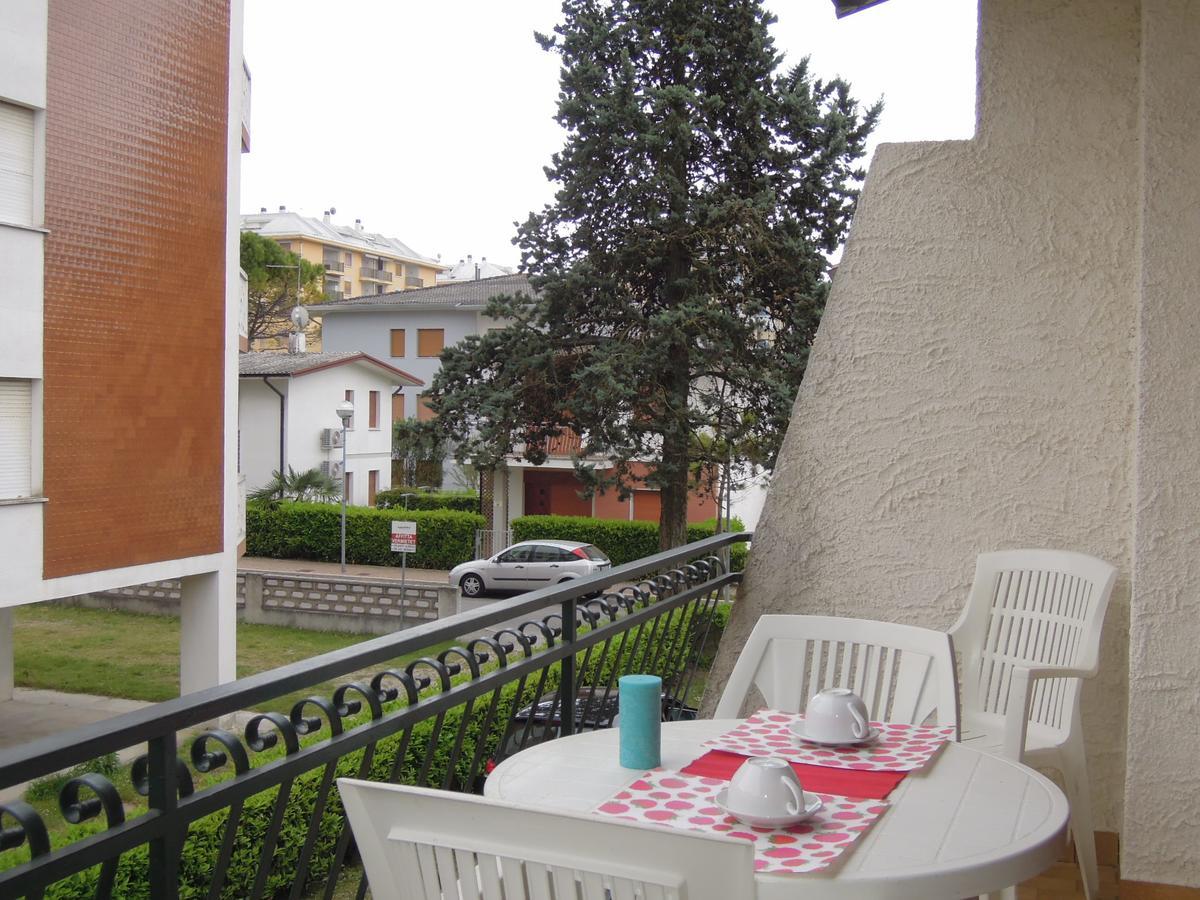 Villa Mery Бибионе Экстерьер фото